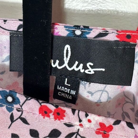 Lulu's Pink and Red Floral romper - Picture 4 of 12